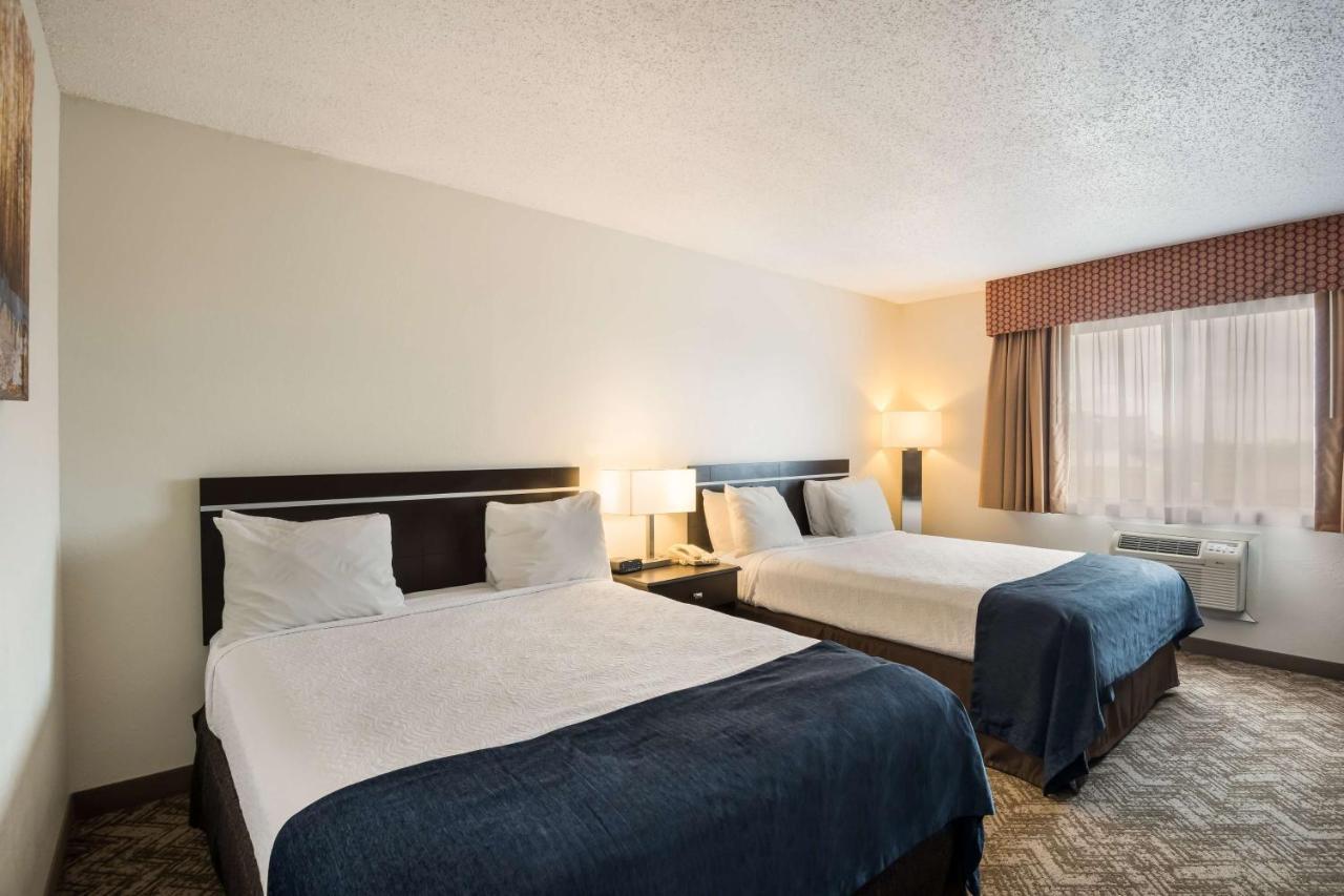 Best Western Mount Pleasant Inn Exterior foto