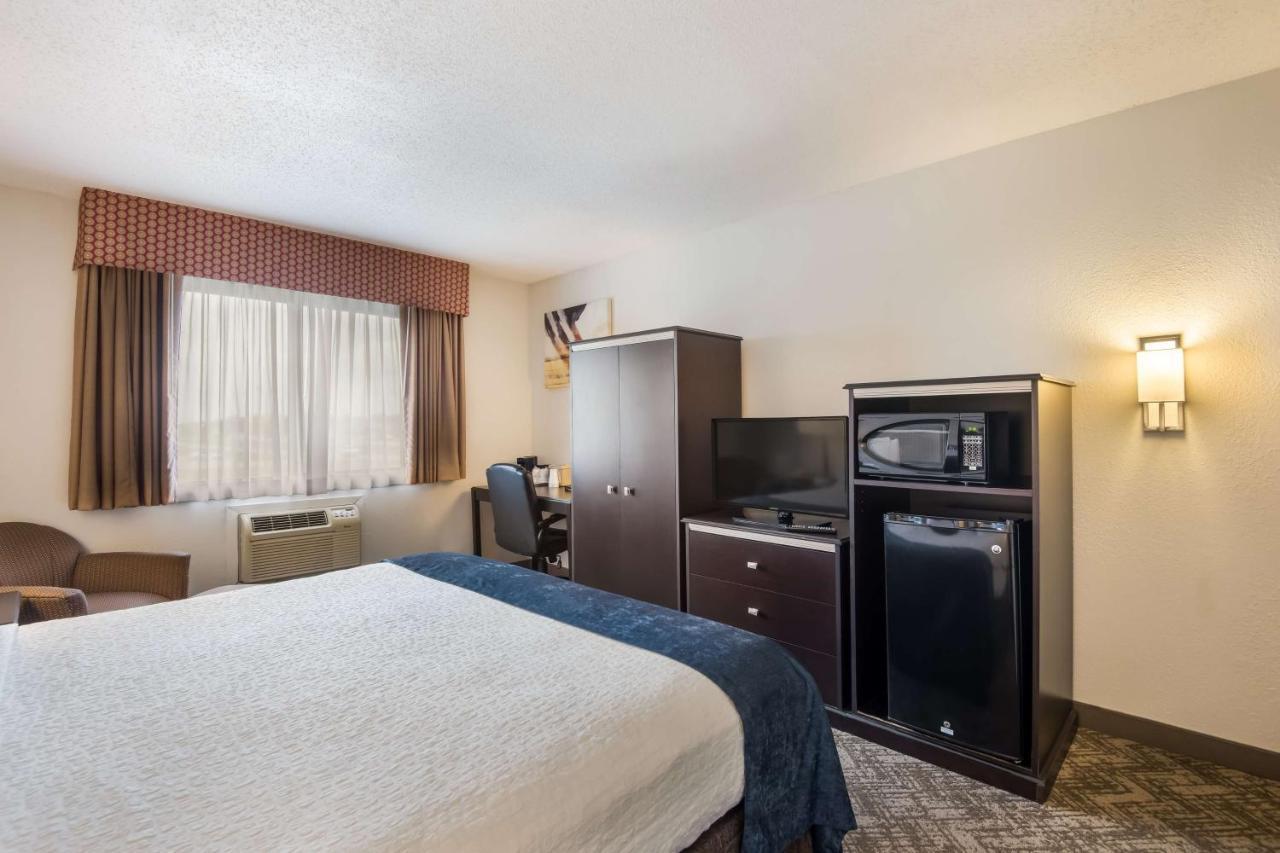 Best Western Mount Pleasant Inn Exterior foto