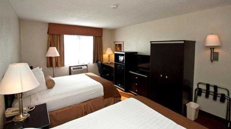 Best Western Mount Pleasant Inn Habitación foto